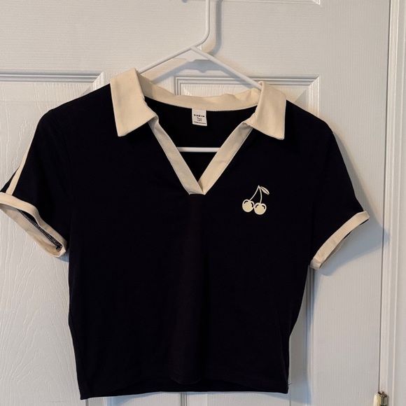 SHEIN Other - Girls Navy blue split neck crop top Sz 16Y
